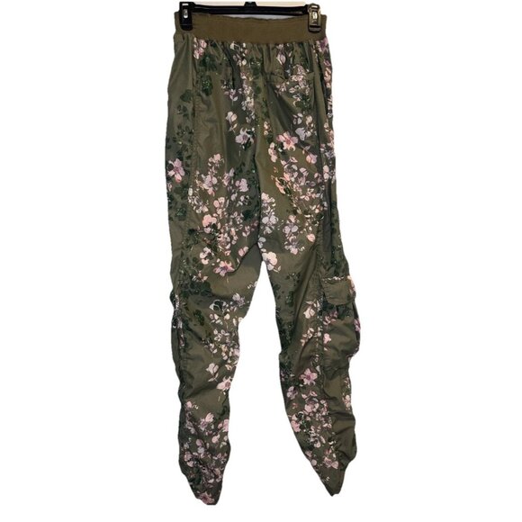 FREE PEOPLE MOVEMENT Womens Mesmerize Me Green Pink Floral Printed Pants Cargo S - Picture 11 of 16